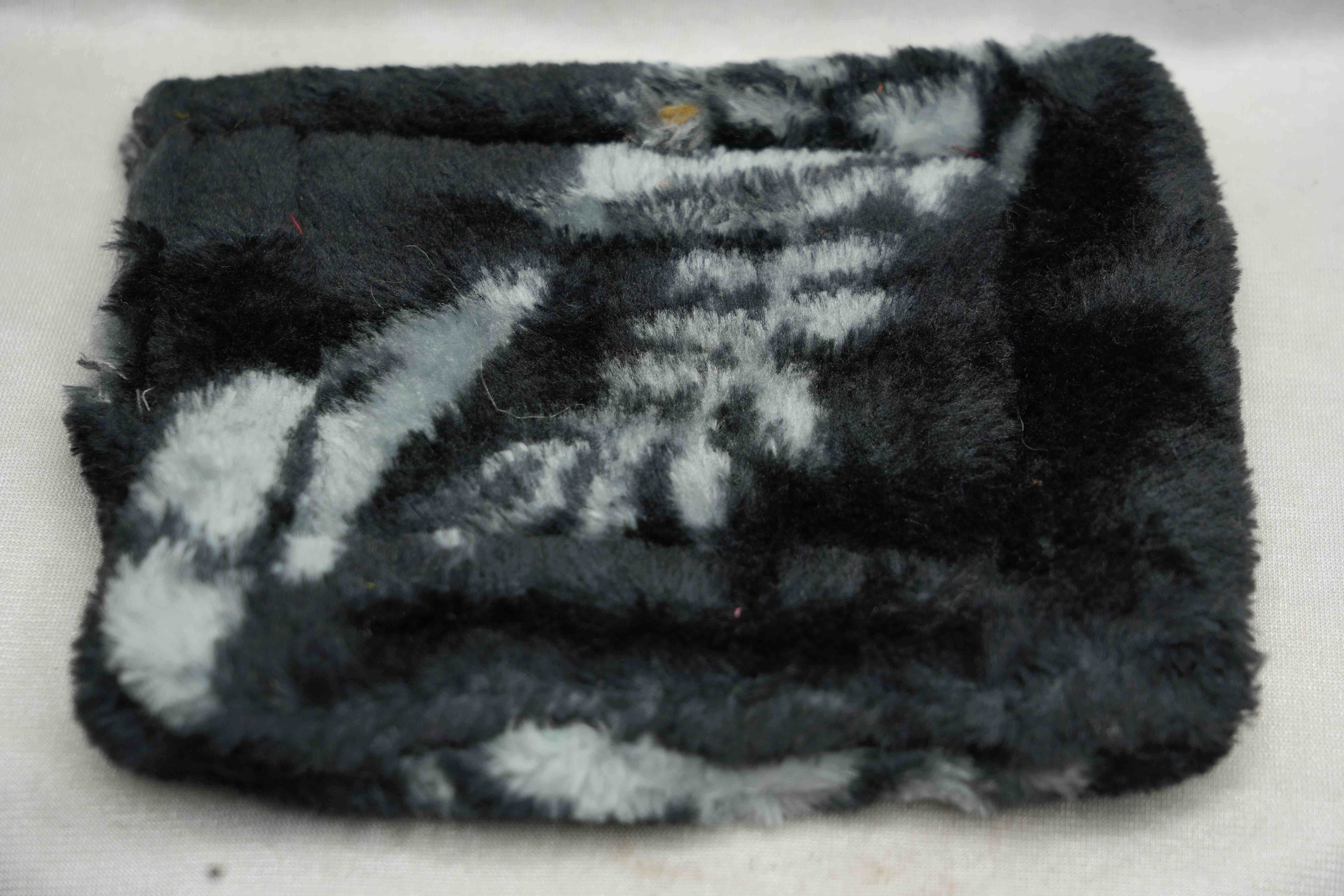 Laddo Gopal Aasan 40